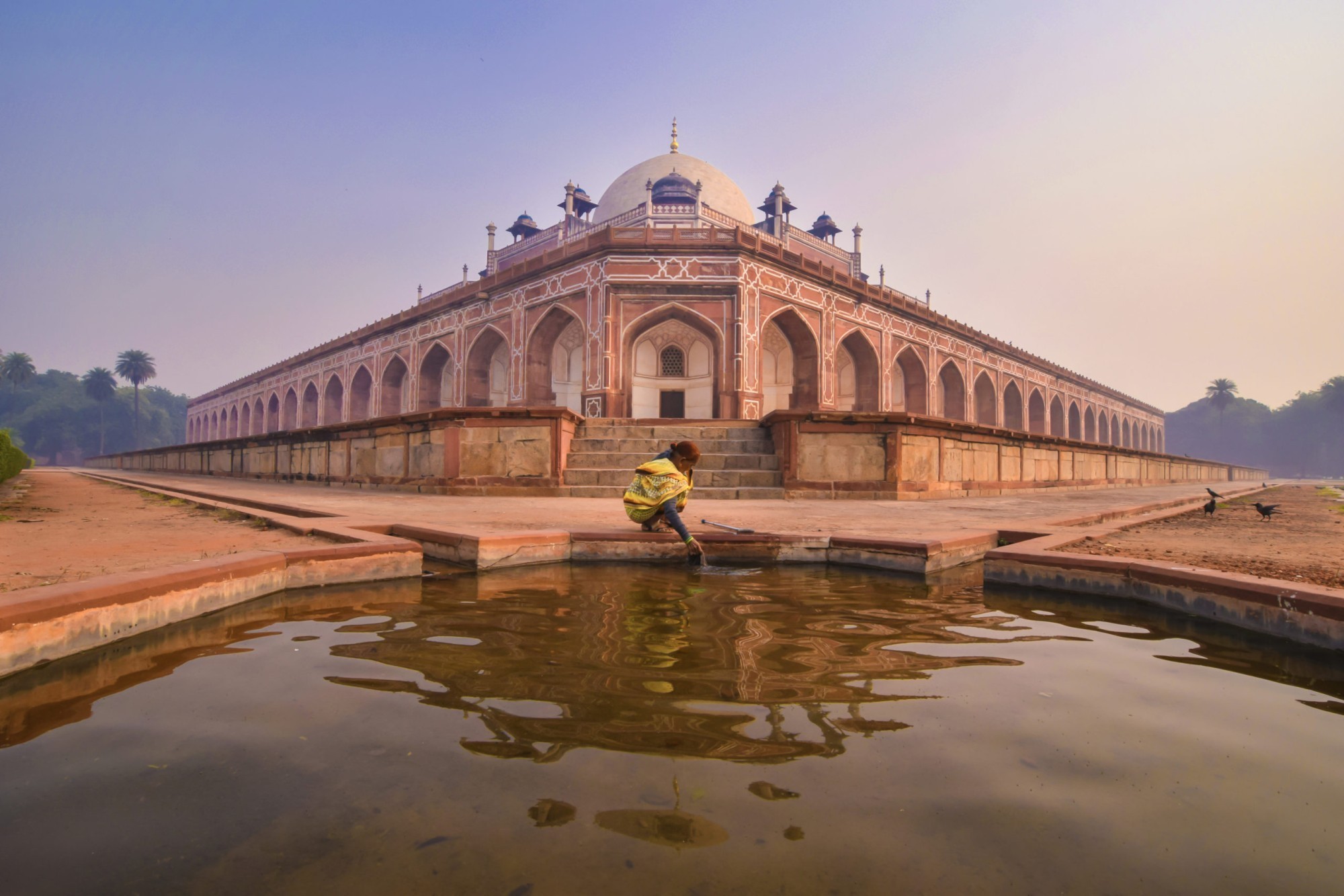 La photo du mausolée d'Humayun à Delhi. Depuis 1993, ce monument est inscrit au patrimoine mondial de l'Unesco.