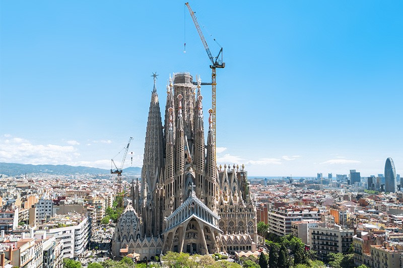 Liebherr Sagrada 1