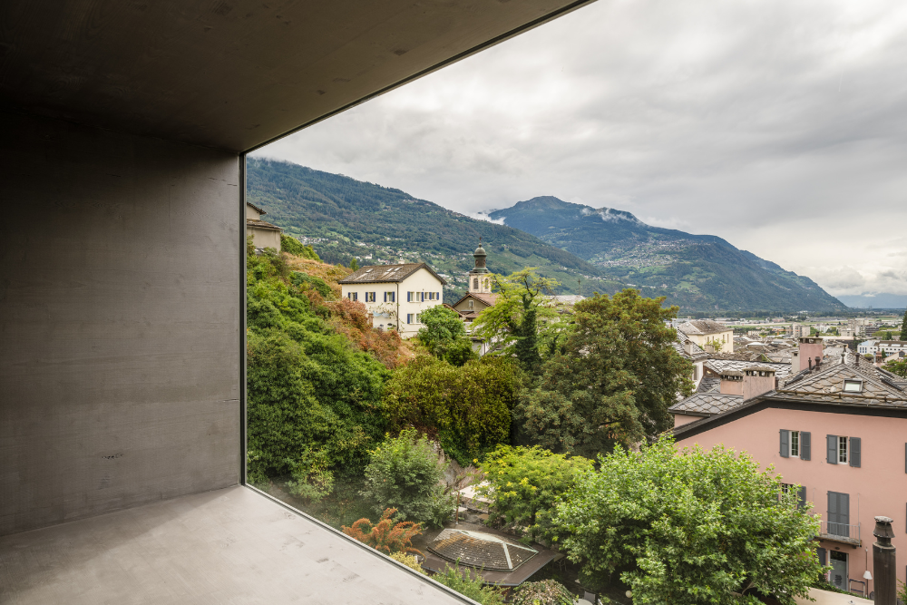 Les travaux de rénovation de l’Ancienne Chancellerie de Sion sont terminés. L’inauguration officielle aura lieu d'ici quelques jours, marquant le début des expositions et événements organisés par le Musée d’art du Valais.