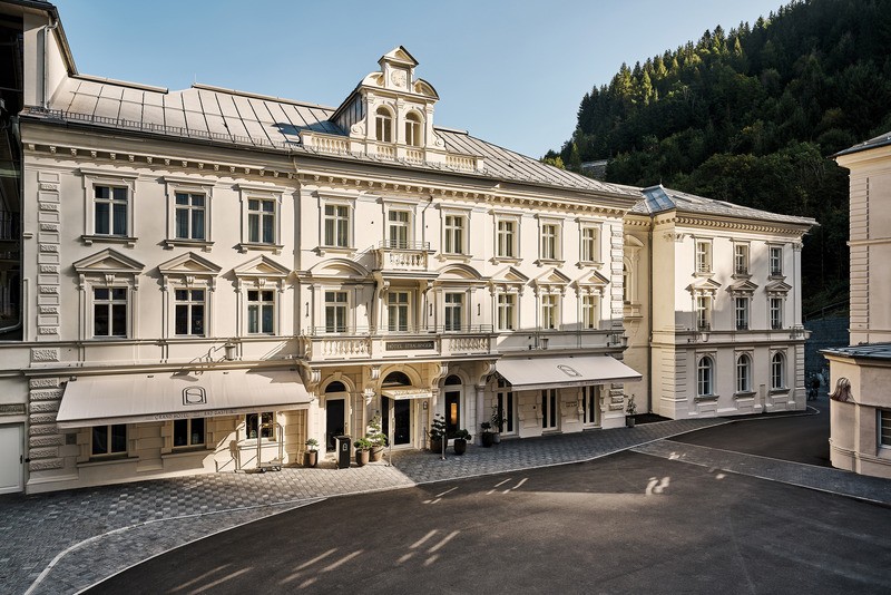 La Façade du Grand Hôtel Straubinger témoigne de l'élégance et de la modernité.