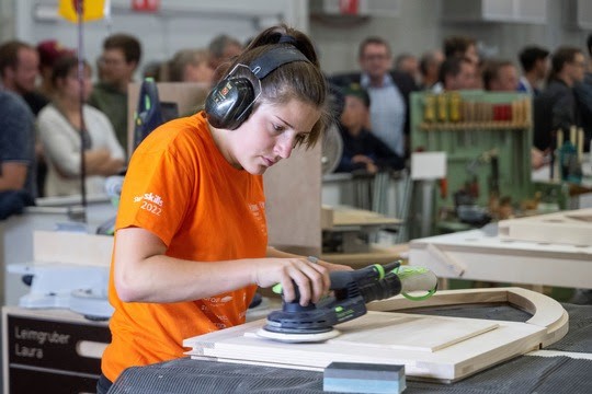 Une expérience unique mettant en exergue plus de 150 métiers en direct.