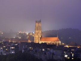 Fribourg de nuit