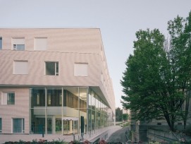 Le nouveau bâtiment du pôle neurosciences de l'hôpital Sainte-Anne à Paris, s'étalant sur une surface de 15'000 m2, a ouvert ses portes en février dernier.